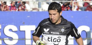 Denuncian al jugador Víctor Centurión por prestación de alimentos