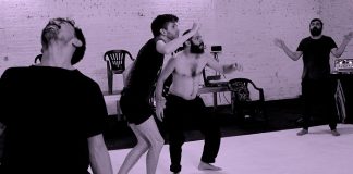 “Un Escocés Por Favor” llega este viernes al galpón del Pasaje Molas