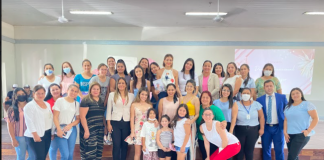 Pati Ginzo celebró el día internacional de la mujer llevando su libro a Villa Hayes