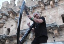 Víctor Espínola, embajador artístico-cultural de Paraguay conquista al público turco