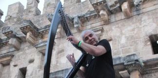 Víctor Espínola, embajador artístico-cultural de Paraguay conquista al público turco