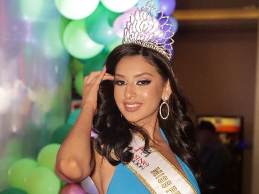Alelí Villanueva, la joven Miss Primavera del Casino de Asunción