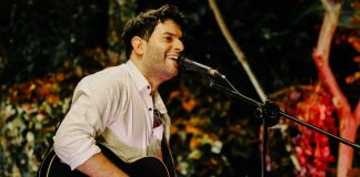 José Manfredi presenta “Cruzando el Universo”