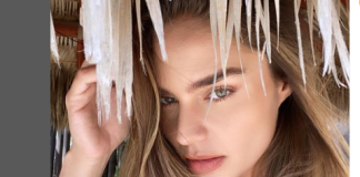 Lourdes Motta ya está en Dubái buscando la corona de “Universal Woman”