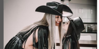 Marilina cantó con su hija Melody