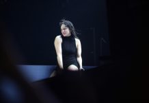 Dulzura y empatía en el show de la “Motomami”