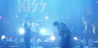 “Disco de oro”, biopic sobre uno de los ejecutivos discográficos más influyentes de la historia, se estrena en los cines paraguayos