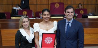 Lizarella homenajeó a la actriz Majo Cabrera