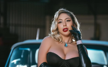 Retiraron el cartel de la modelo Ainara Ávalos