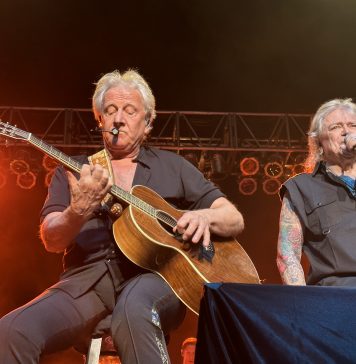 Air Supply: 50 años de “All Out of Love” y el reencuentro que hará latir a Asunción mañana en el Arena SND
