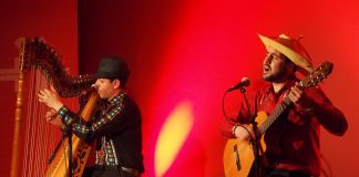 Desde Europa: Alessandro Galas y Alberto Sánchez alientan a la albirroja con una canción