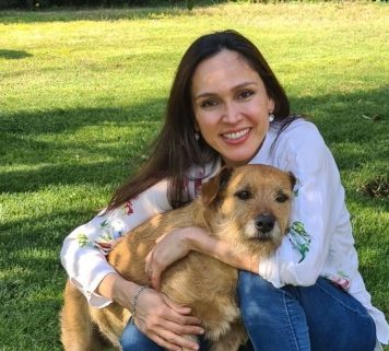 Pabla Thomen presentará su nuevo libro: “Dejando huellas. Historia de Binomios K9”