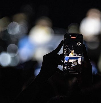 Reciclarte 2026, Día 2: Fito Páez y Los Auténticos Decadentes cierran el festival Fito Páez en vivo