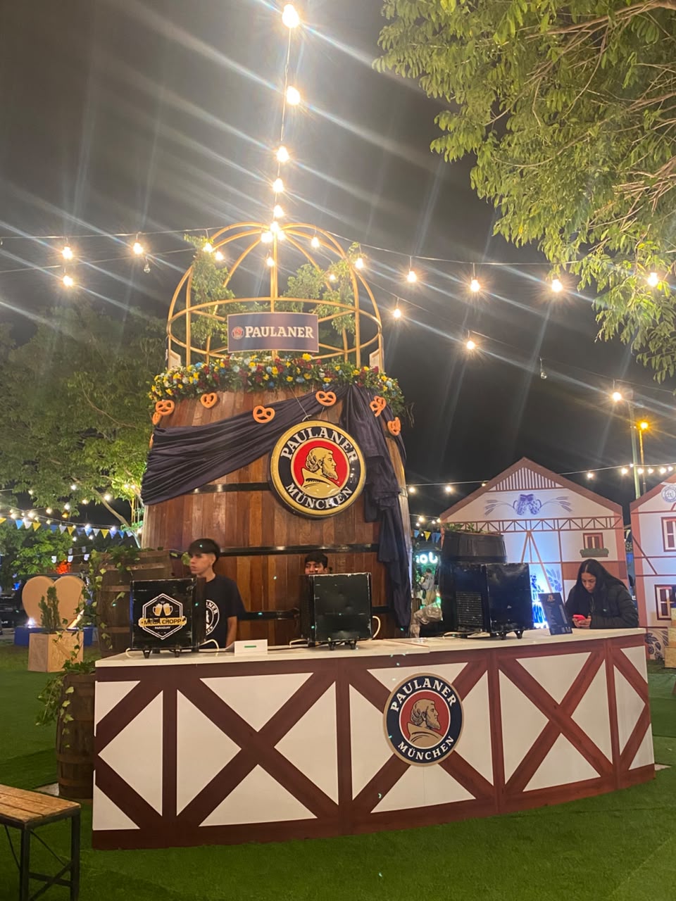 La Carpa Paulaner celebró su décima edición con tres jornadas de tradición alemana, música y experiencias