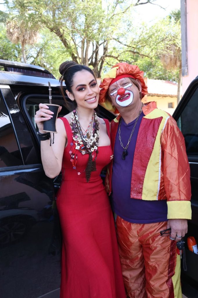 Jennifer Ruiz Díaz celebró su cumpleaños llevando sonrisas a la comunidad indígena de Chaco'i